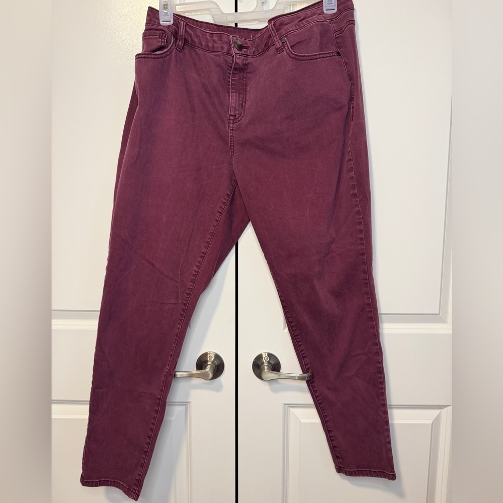 Lane Bryant Burgundy Skinny Jeans Women’s Size 20 Stretch Mid Rise